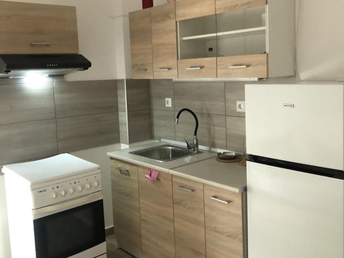 Small Studio Center 1 테살로니키 외부 사진